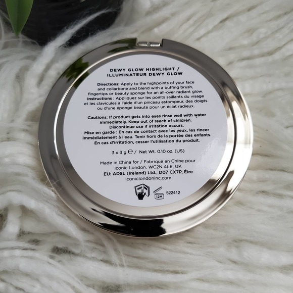 Iconic London Dewy Glow Highlight Palette - Picture 4 of 5